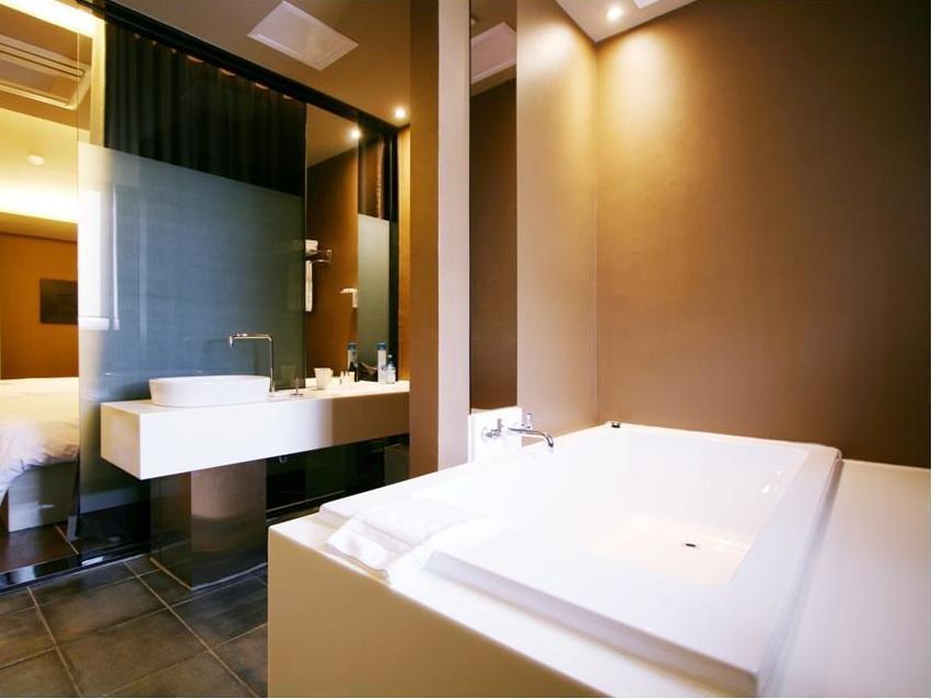 Hotel Oscar Suite Gunsan-si Exterior photo